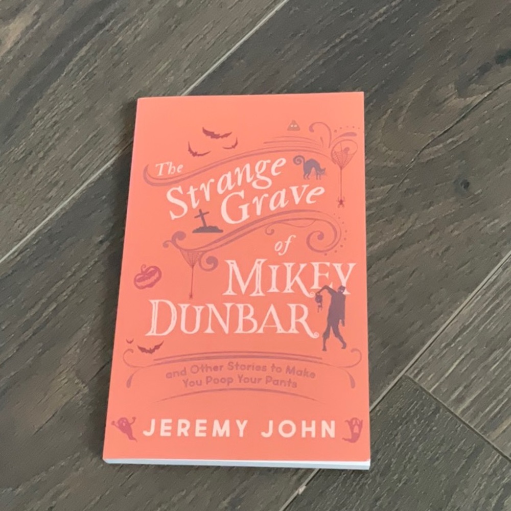 6/$30 The Strange Grave of Mikey Dunbar by Jeremy John Paperback Book